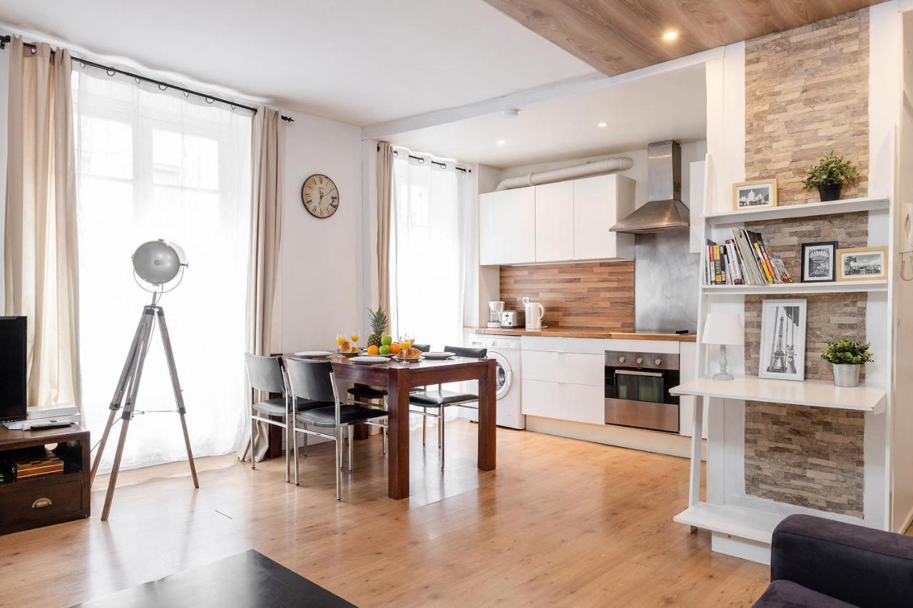 Rue Cler - Eiffel Tower City Apartment パリ エクステリア 写真