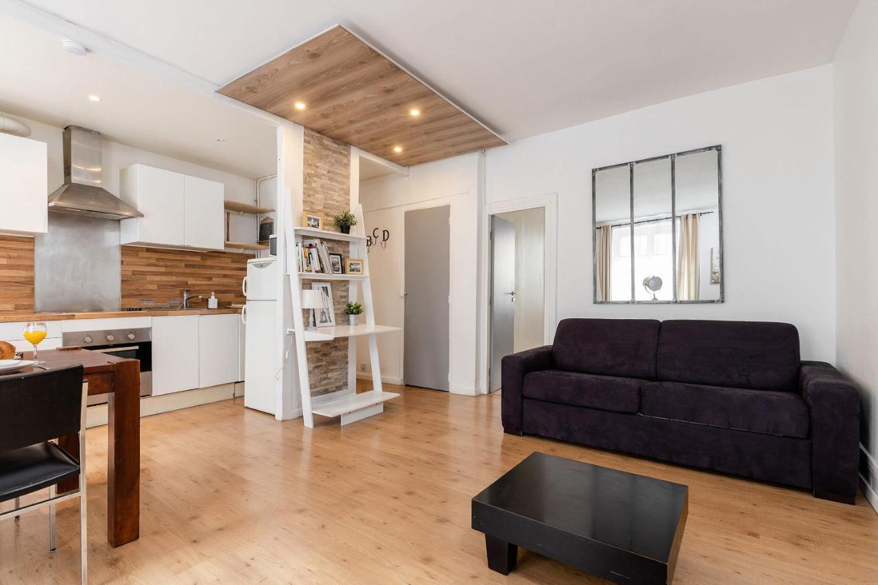 Rue Cler - Eiffel Tower City Apartment パリ エクステリア 写真