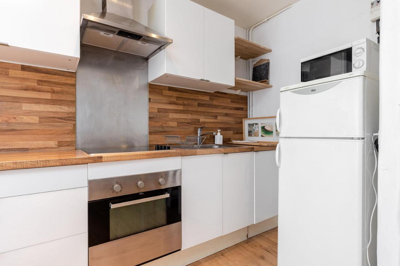 Rue Cler - Eiffel Tower City Apartment パリ エクステリア 写真