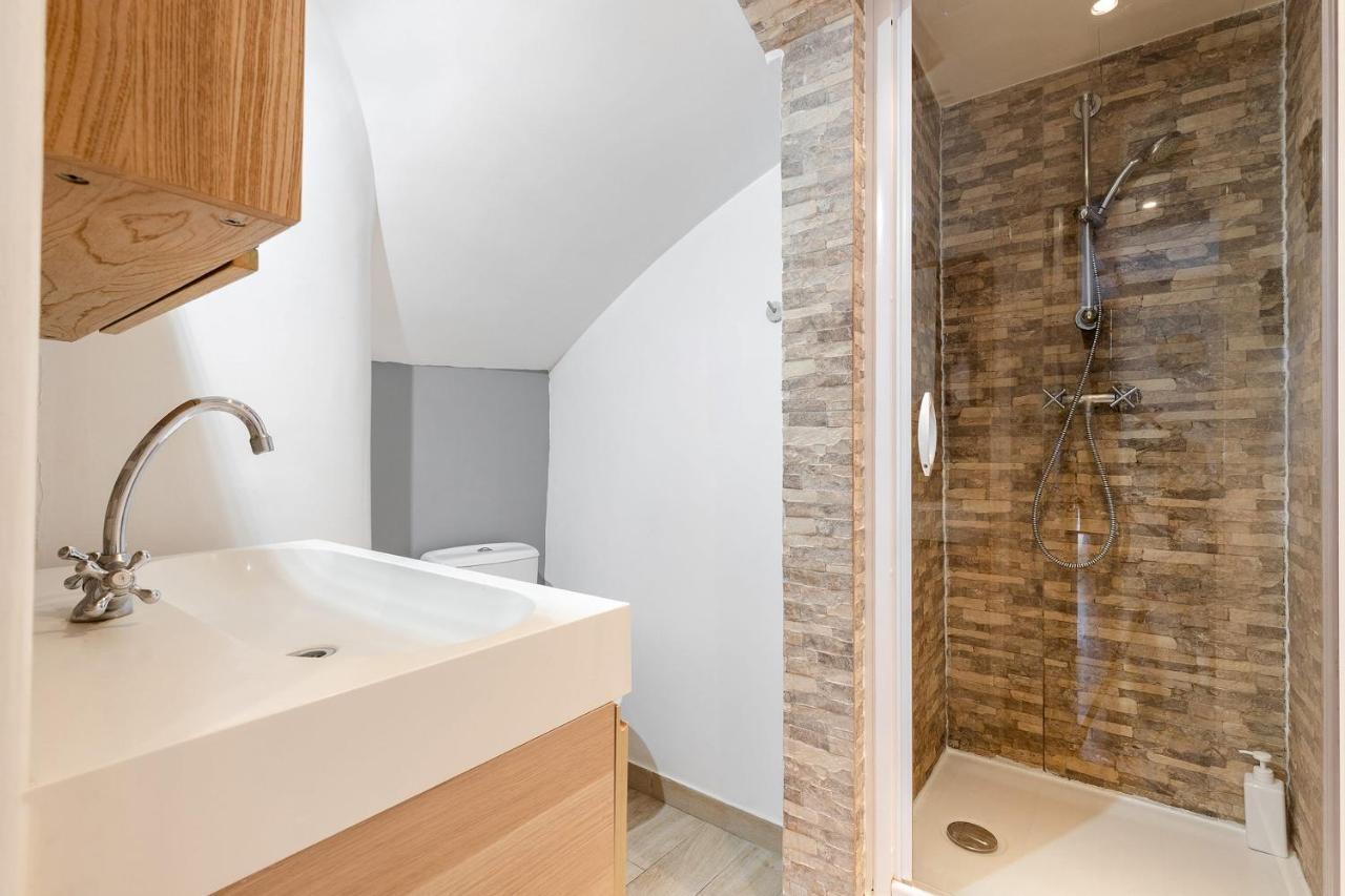 Rue Cler - Eiffel Tower City Apartment パリ エクステリア 写真